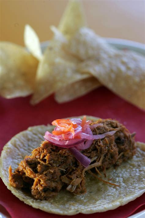  Cochinita Pibil - Zapachiona przyprawami wieprzowina z Jukatanu rozpływa się w ustach!